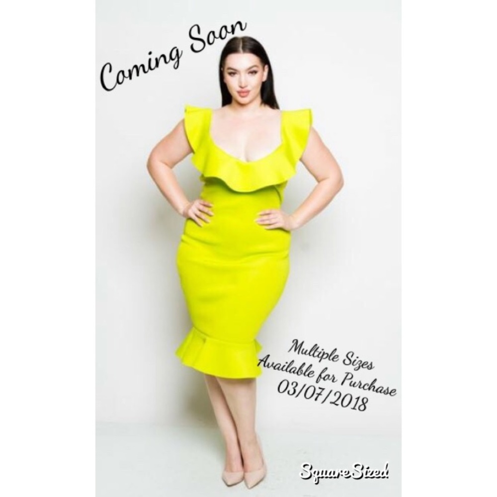 Color Me in Limelight Dress  (Plus Size)